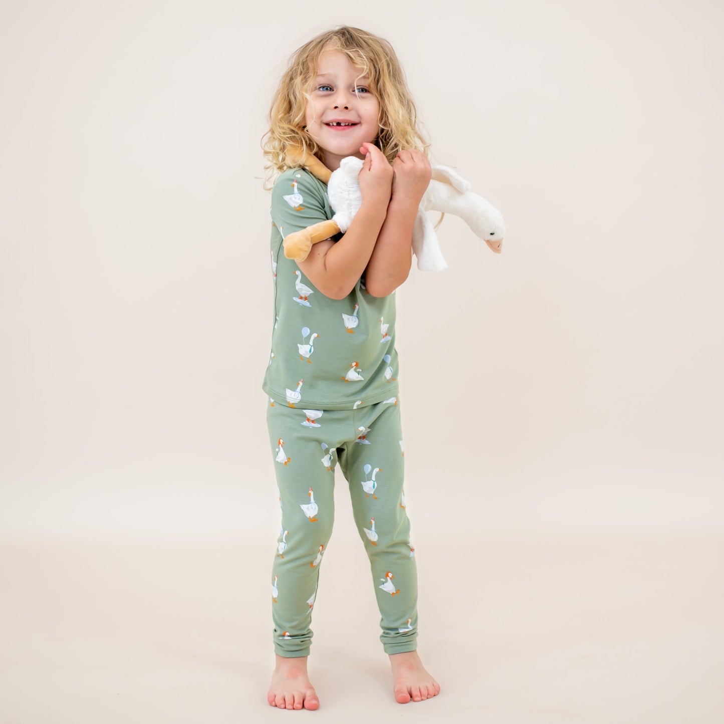 Short Sleeve with Pants Pajamas in Silly Goose